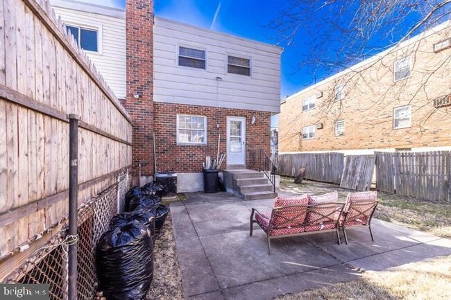 Building Photo - 209 Hansell Rd
