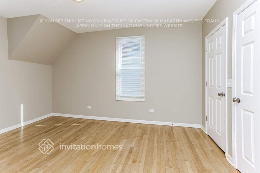 Building Photo - 1021 Marengo Ave