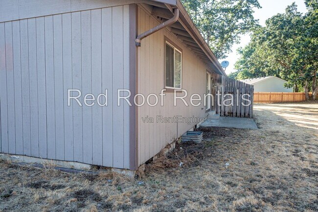 Building Photo - 13209 7th Ave Ct E