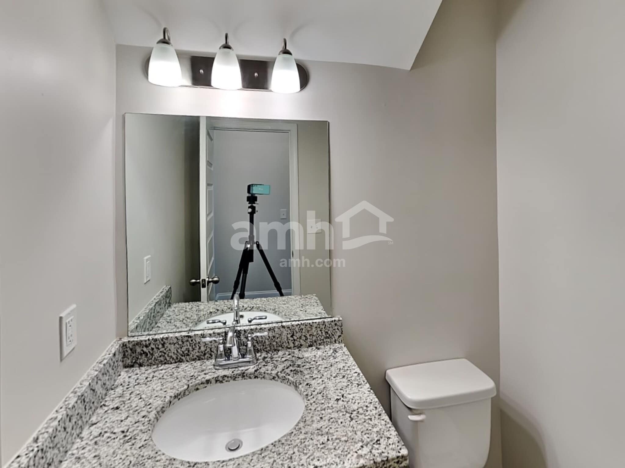 Building Photo - 5226 Tupelo St