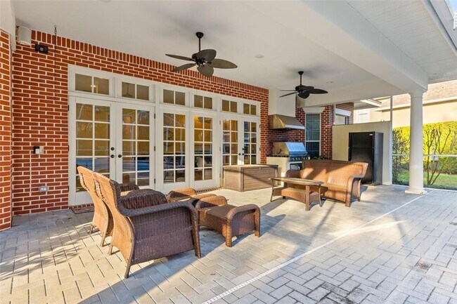 Building Photo - 6445 Renwick Cir