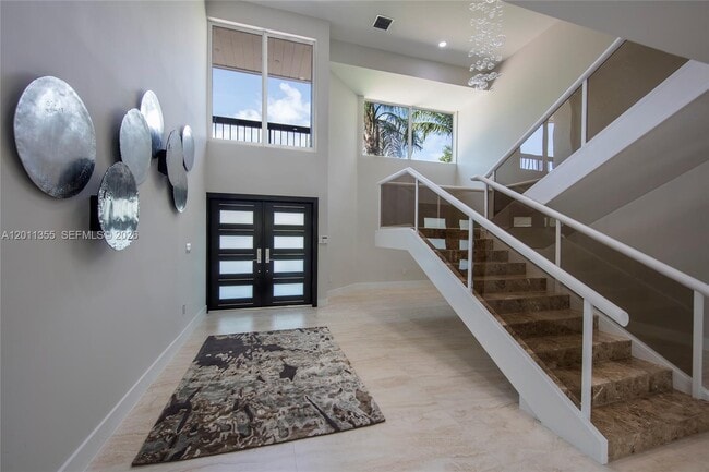 Building Photo - 413 Santurce Ave