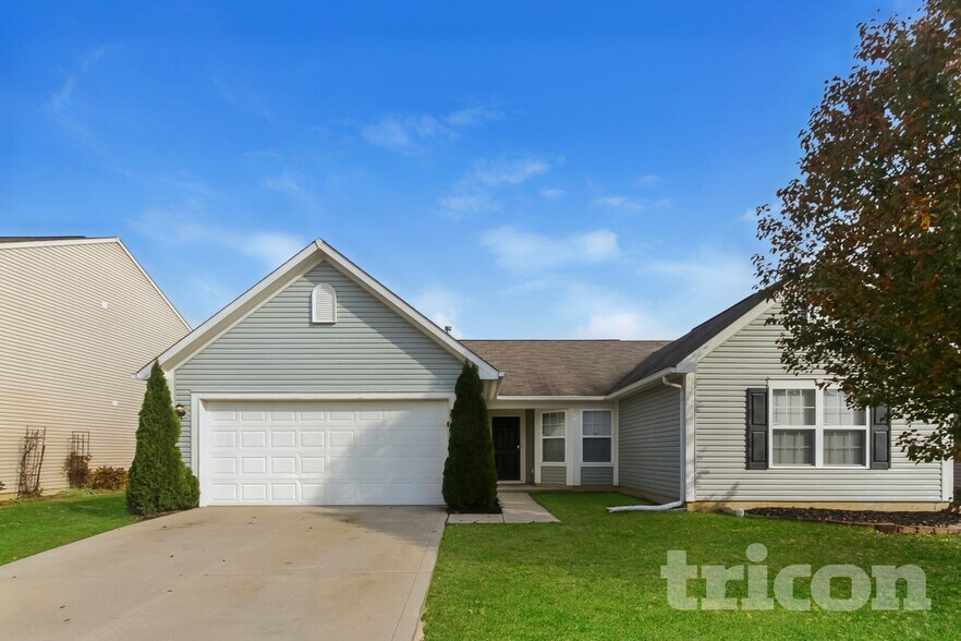 Primary Photo - 4907 Long Iron Dr