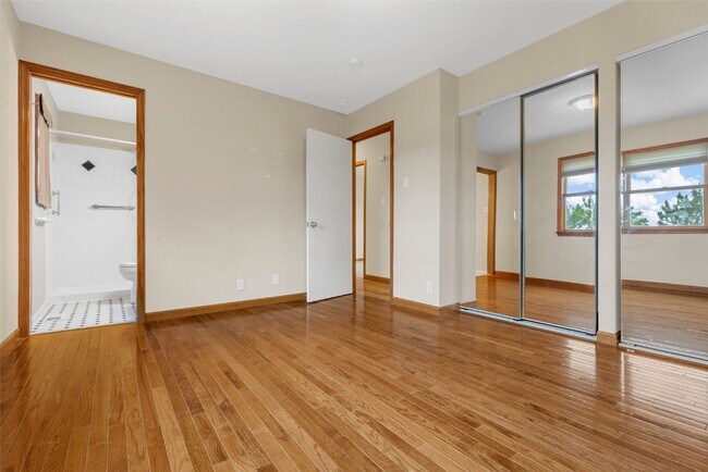 Building Photo - 4 Great Knight Ct