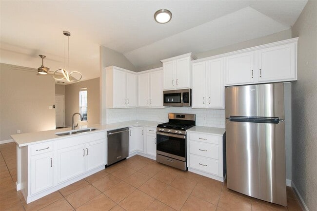 Building Photo - 141 Kype Cove