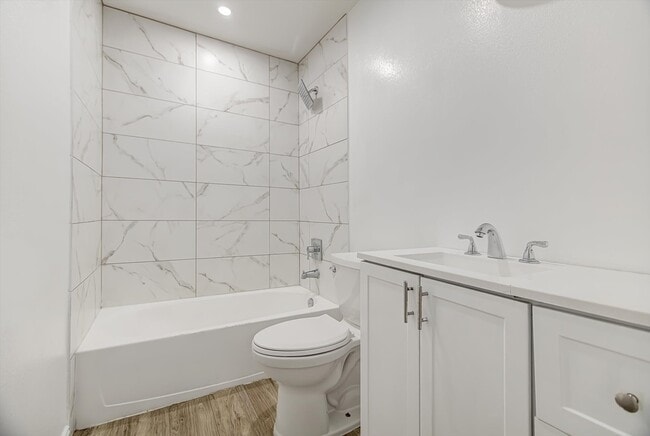 Building Photo - 3107 Rendezvous Ct