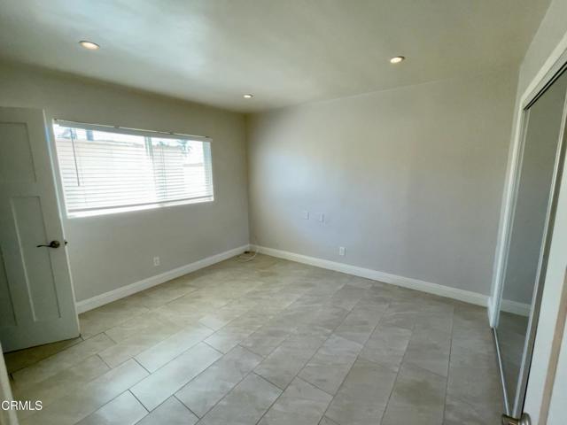 Building Photo - 3364 Preble Ave