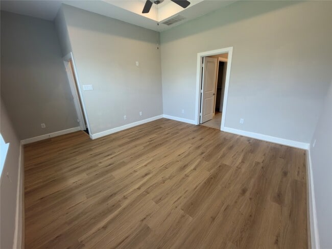 Building Photo - 10727 Bridgeport Path Ct