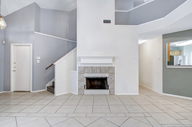 Building Photo - 6002 Woodway Pl