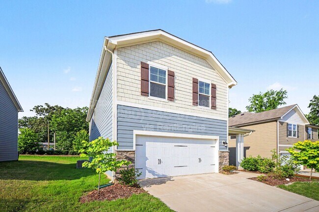 Building Photo - 2034 Blue Sky Mdws Dr
