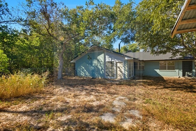 Building Photo - 609 Carlos G Parker Blvd NW