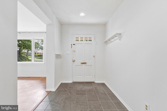 Building Photo - 6534 Jay Miller Dr
