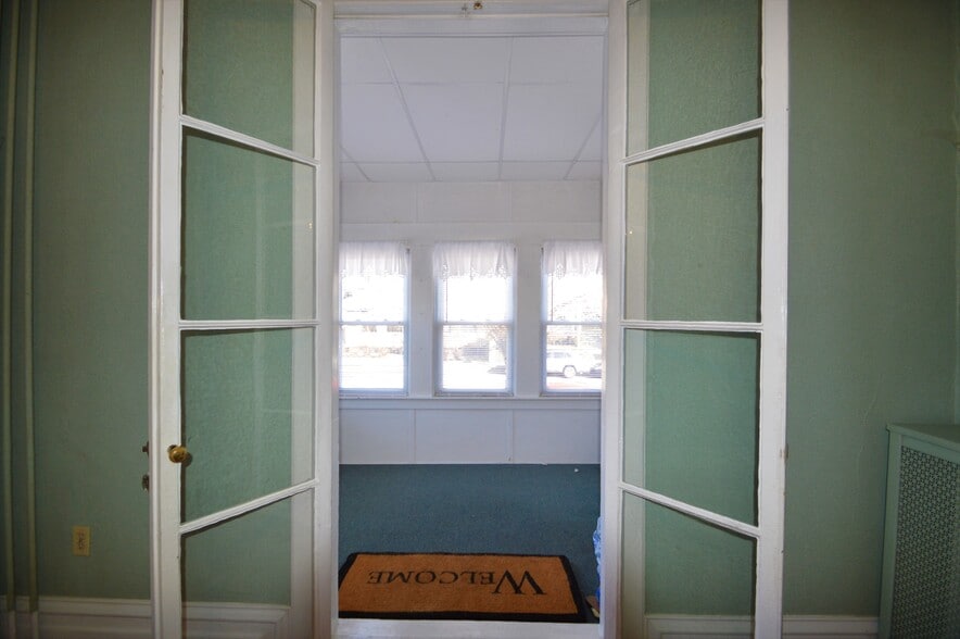 Looking out at the sun porch - 226 Broadway