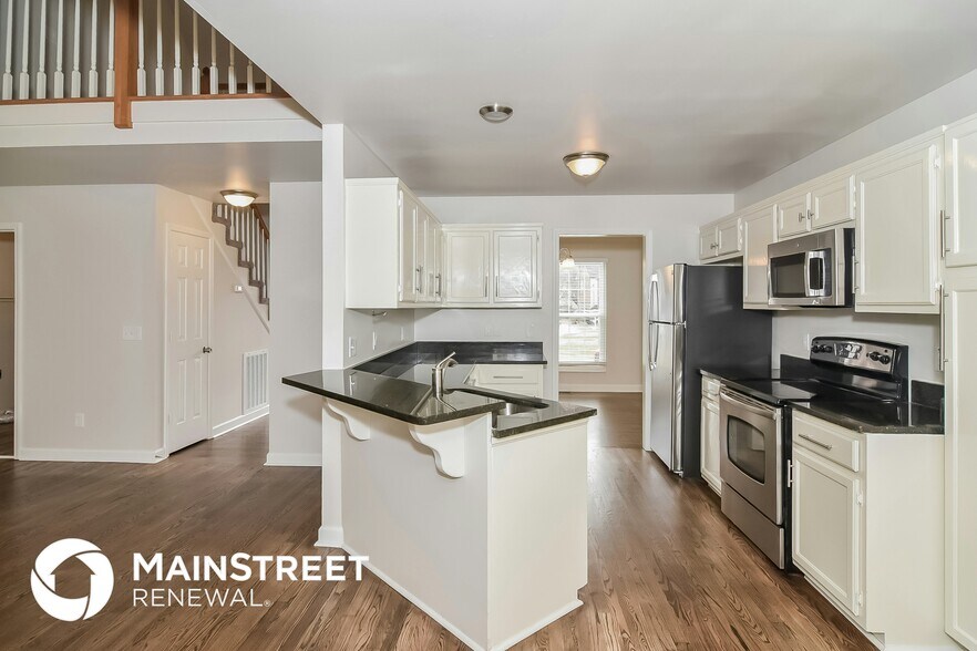 Building Photo - 713 Brent Glen Pl