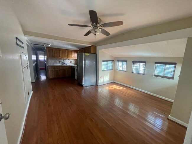 Building Photo - Easy location in Erwin