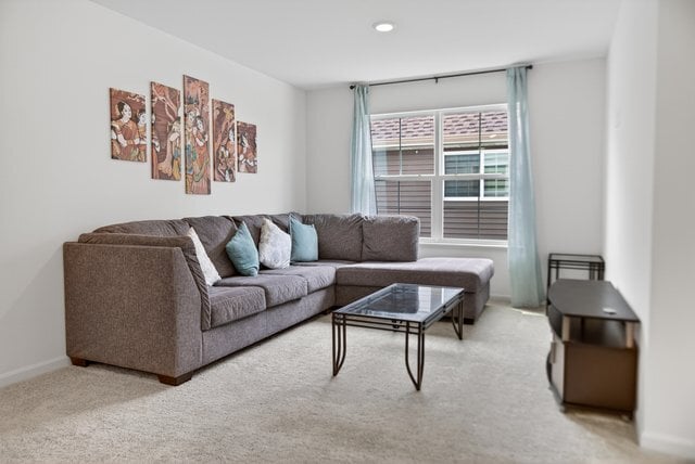 Building Photo - 395 S Pointe Ave