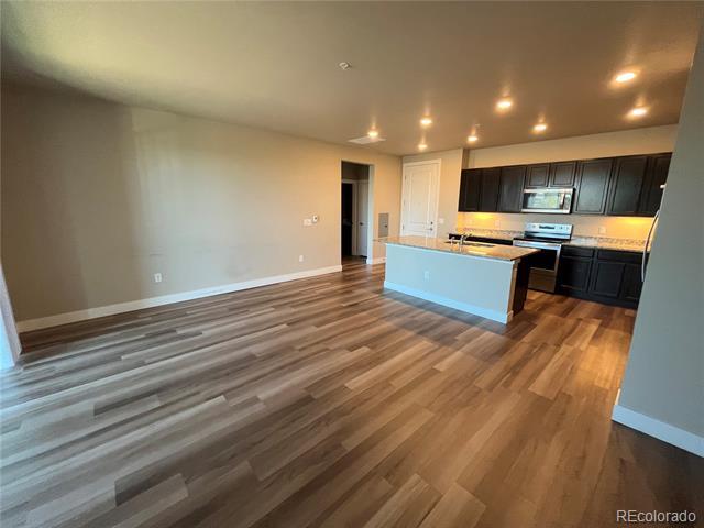 Building Photo - 14351 E Tennessee Ave