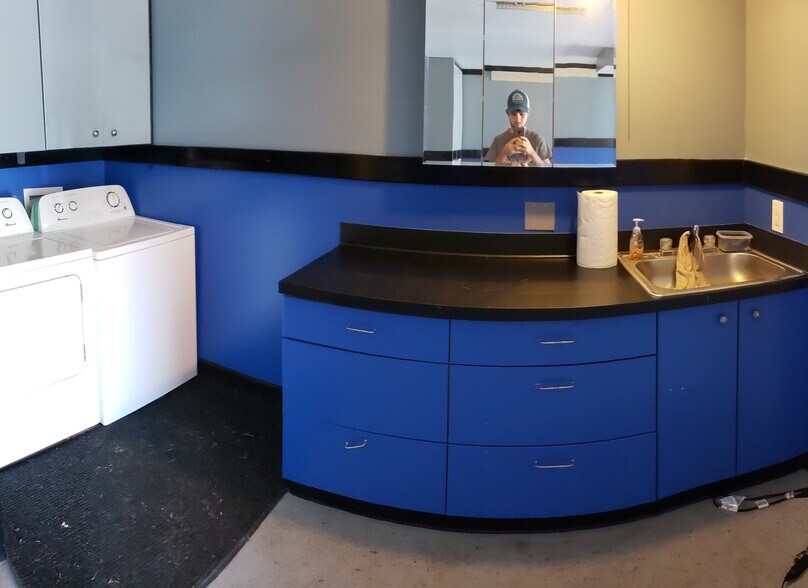 Building Photo - 529 E 200 N