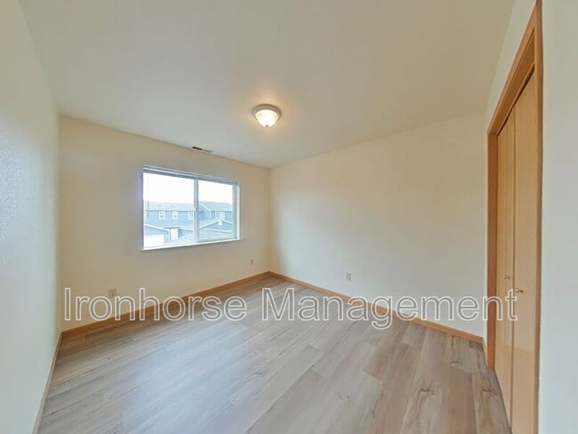 Building Photo - 2431 Wheeler Dr