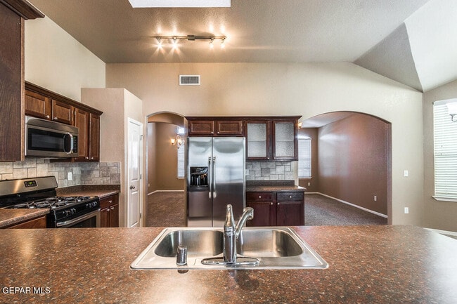 Building Photo - 12720 Cozy Prairie Ct