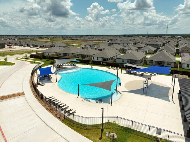 Building Photo - 1164 Kennesaw Dr