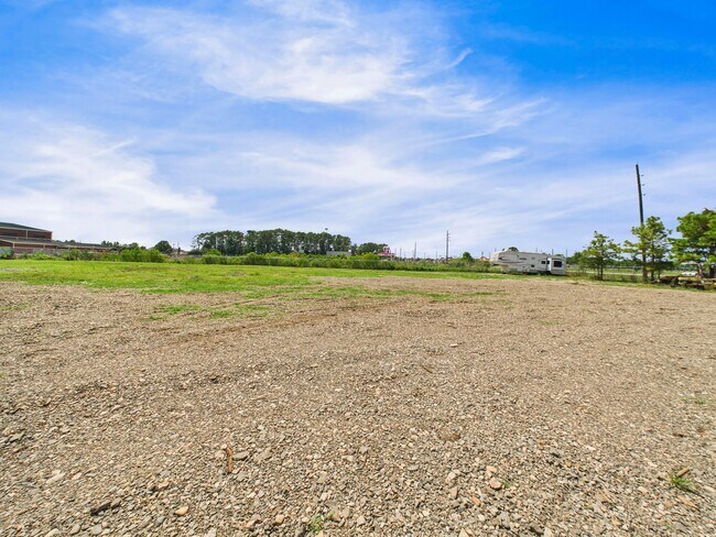 Building Photo - 12418 N Lake Houston Pkwy