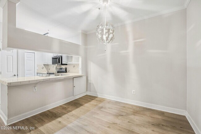 Building Photo - 170 Veracruz Dr