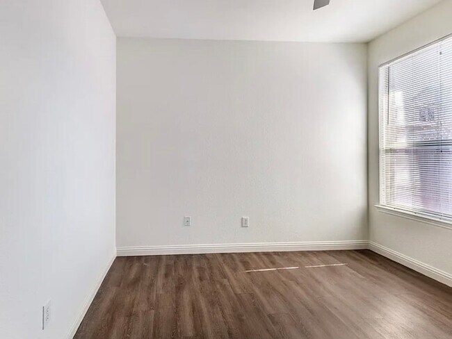 Building Photo - 13240 Berrywood Trail