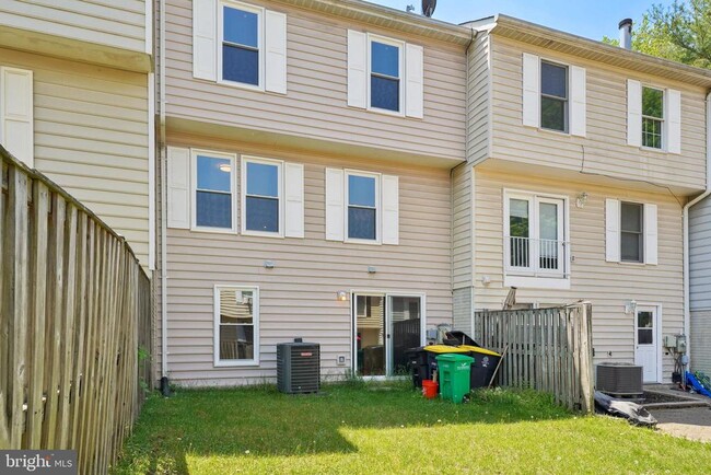 Building Photo - 12616 Wrightwood Ct