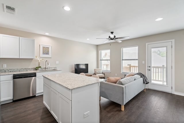 Building Photo - 3407-3425 Brooke Pl