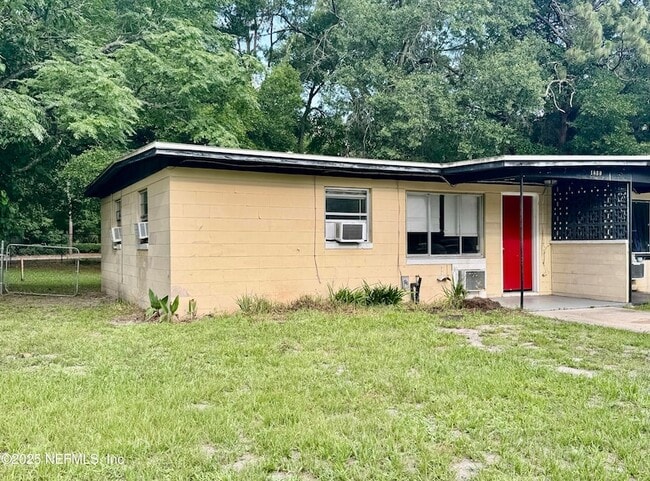 Building Photo - 1859 Doyon Ct
