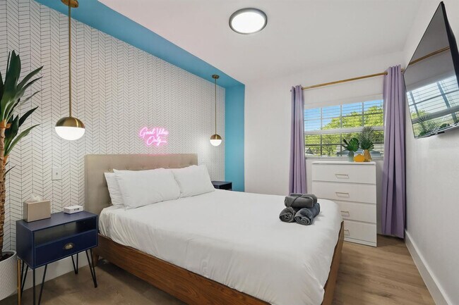 Building Photo - 13542 Purple Sage Rd