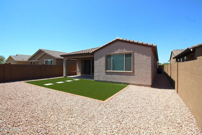 Building Photo - 1649 W la Mirada Dr