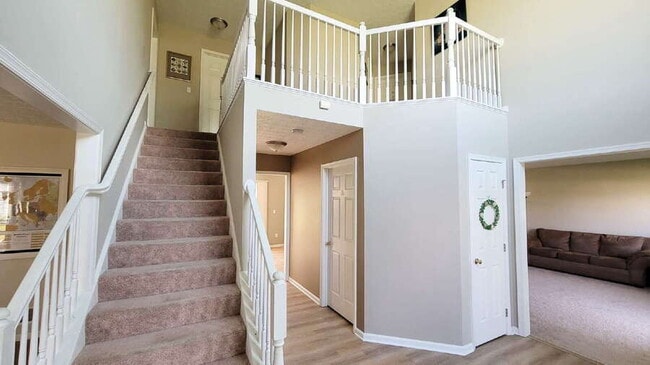Building Photo - 34835 Cambridge Dr