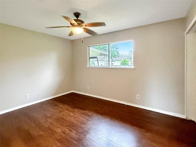 Building Photo - 7611 Eastcrest Dr