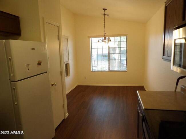 Building Photo - 23742 W Hidalgo Ave