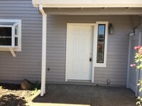 Building Photo - fros04