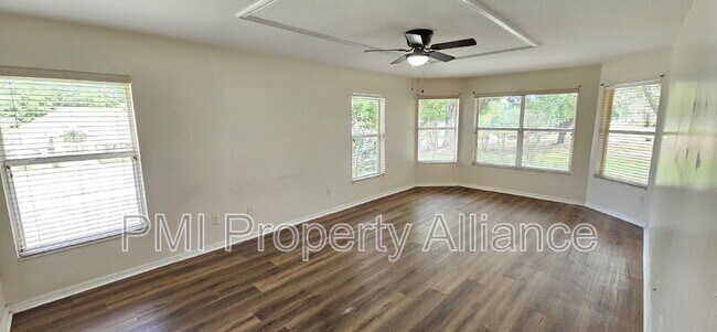 Building Photo - 8511 Spyglass Loop