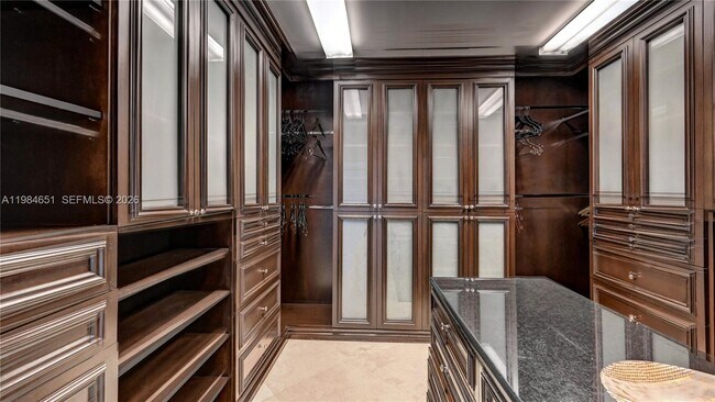 Building Photo - 3101 S Ocean Dr