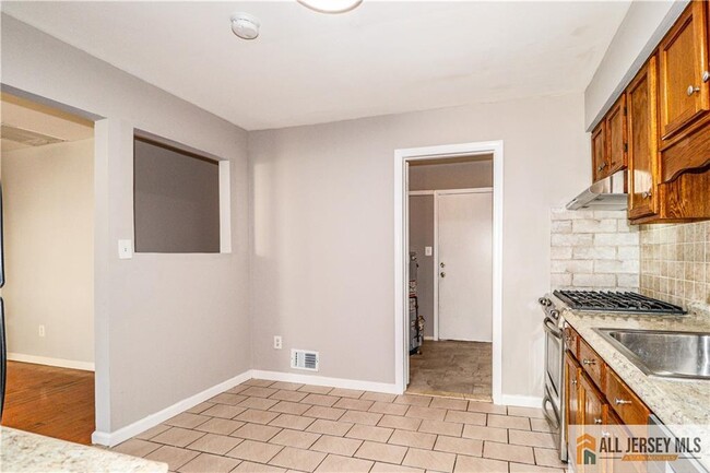 Building Photo - 149 Zwolak Ct