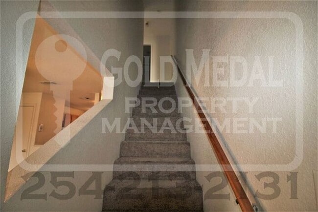 Building Photo - 4409 Deek Dr