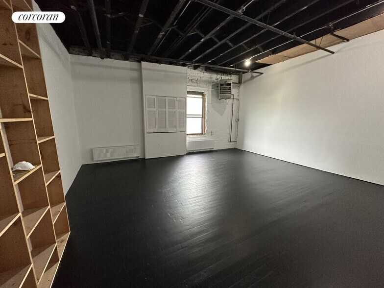 Building Photo - 125 Green St