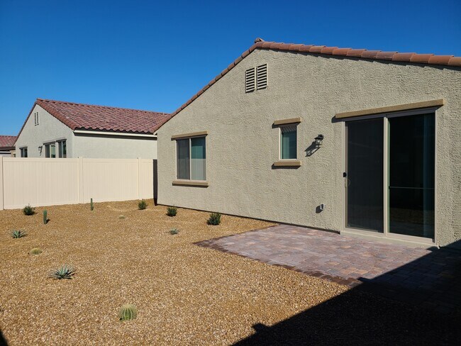 Building Photo - 6807 Feather Hill St