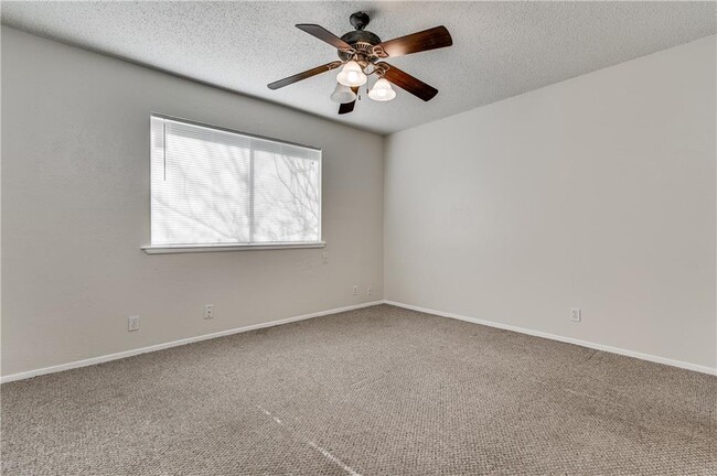 Building Photo - 8801 Piney Point Dr