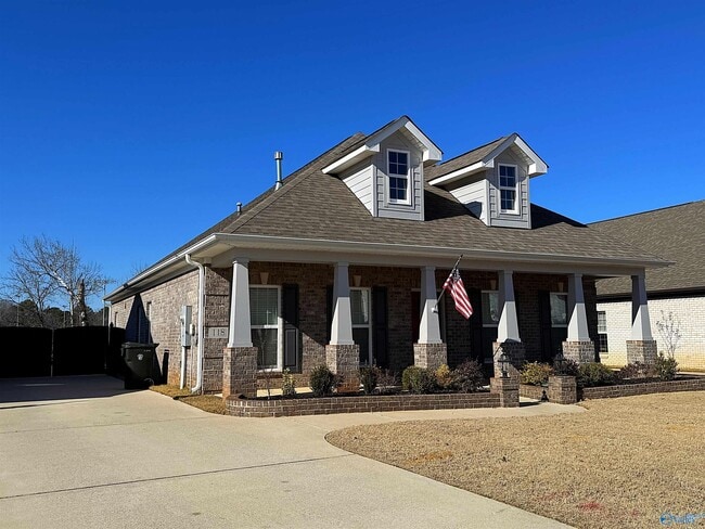 Building Photo - 118 Waxwing St