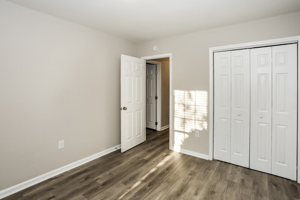 Building Photo - 7825 Elm Tree Ln