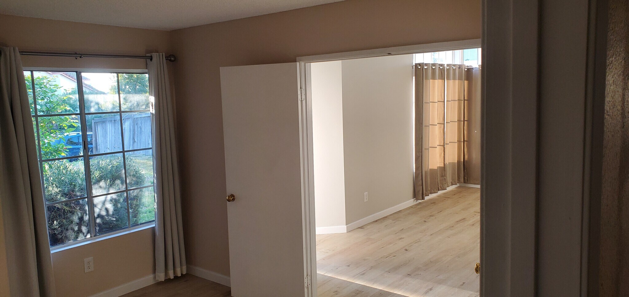 Building Photo - 25422 Lavender Cir