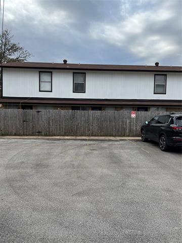 Building Photo - 2017 Paisley Dr