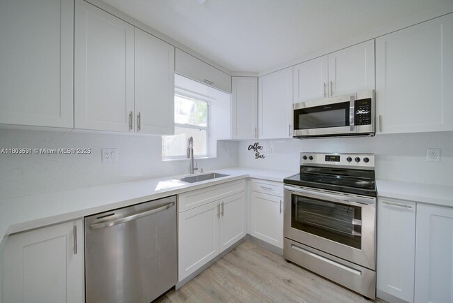 Building Photo - 2210 NW 171st Terrace