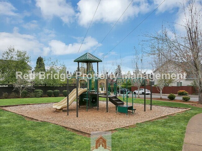 Building Photo - 14286 Russ Wilcox Way